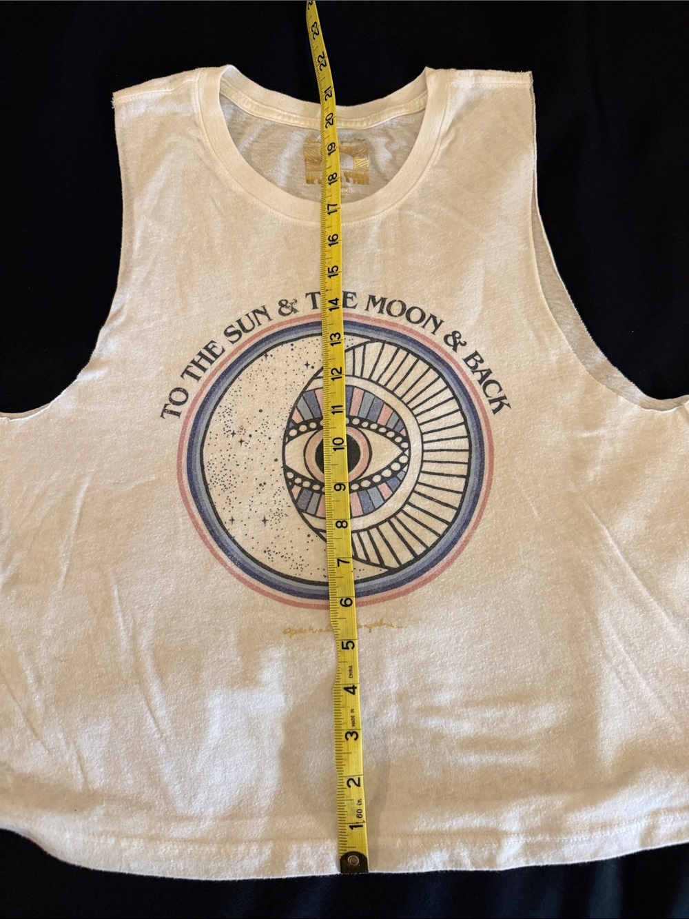 Blank NYC Vintage White Graphic To the sun and moon and back tee Size L - Picture 5 of 6